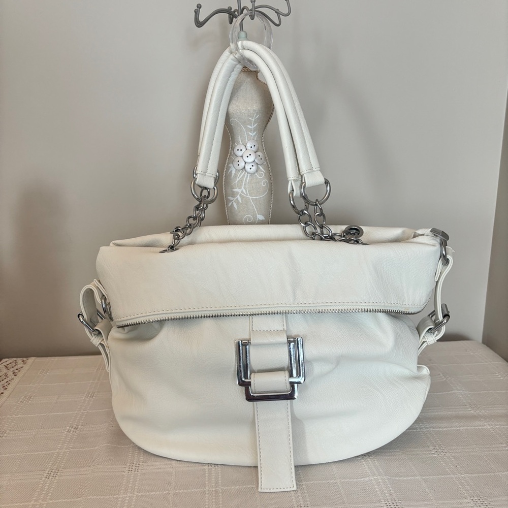 Beautiful Unbranded White Vegan Faux Leather Satchel Shoulder Purse NWOT
